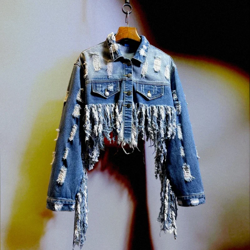 Spring Autumn Vintage Frayed Fringe Hole Short Denim Coat Women Blue Light Blue Slim Lapel Long Sleeve Jeans Jacket Streetwear
Spring Autumn Vintage Frayed Fringe Hole Short Denim Coat Women Blue Light Blue Slim Lapel Long Sleeve Jeans Jacket Streetwear