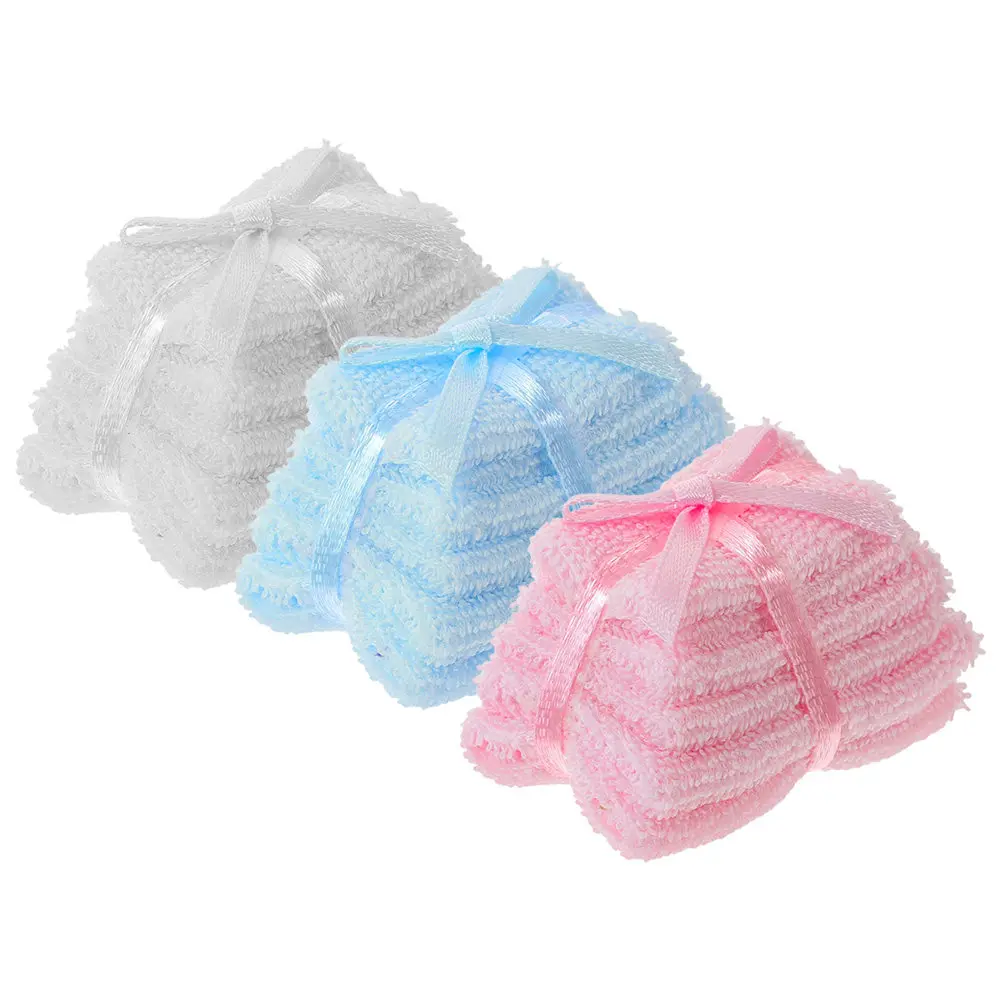 3Pcs Adorable Mini Bath Towels Compact Lightweight Cloth Miniature Towel Decor for Dollhouse Scenes Photo Props Mini House
3Pcs Adorable Mini Bath Towels Compact Lightweight Cloth Miniature Towel Decor for Dollhouse Scenes Photo Props Mini House