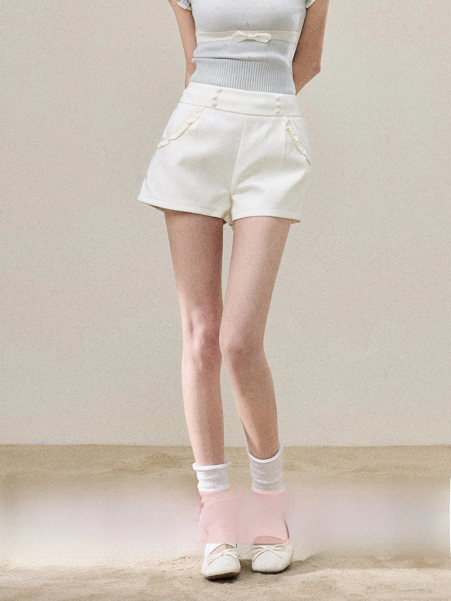 High Waist Short Pants Women's Casual Trousers BBT Sweety Thousand Gold Sensation Wooden Summer New Style Slimming
High Waist Short Pants Women's Casual Trousers BBT Sweety Thousand Gold Sensation Wooden Summer New Style Slimming