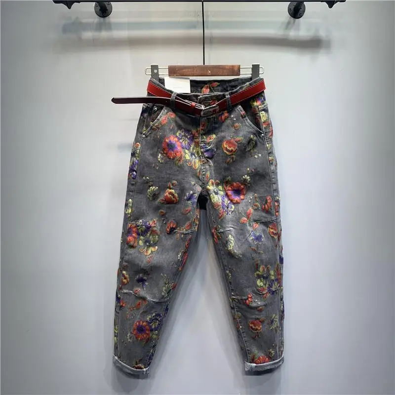 Autumn New Flower Print Jeans Women High-Waist Loose-Fit Denim Pants Large Size Personality Streetwear Harem Jeans Trousers Lady
Autumn New Flower Print Jeans Women High-Waist Loose-Fit Denim Pants Large Size Personality Streetwear Harem Jeans Trousers Lady