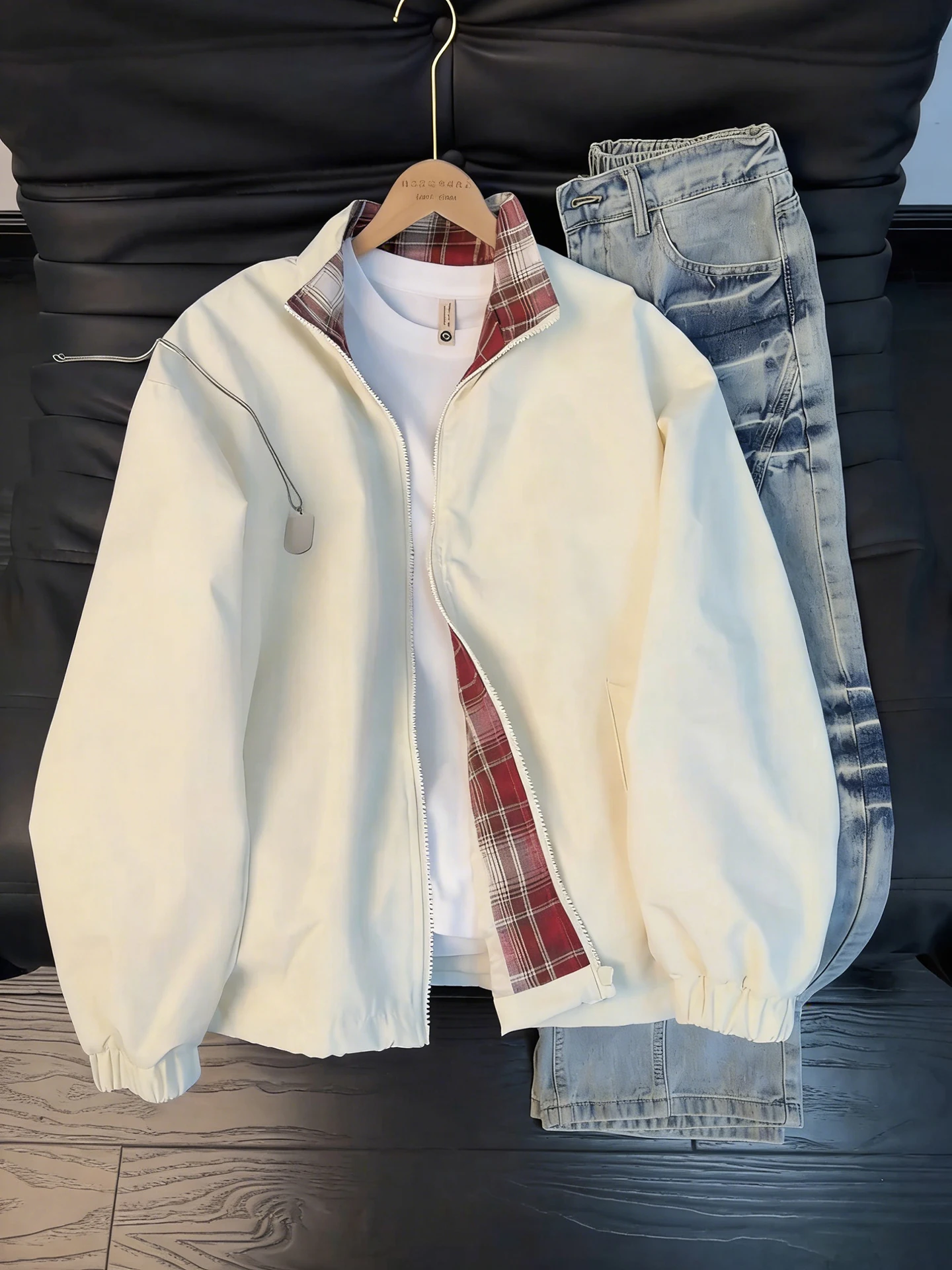 Trendy Plaid Splicing Men's Jaet Spring Season Pilot Design Stand Collar Baseball Sle Loose Fit Youthful Long Sve Coat
Trendy Plaid Splicing Men's Jaet Spring Season Pilot Design Stand Collar Baseball Sle Loose Fit Youthful Long Sve Coat