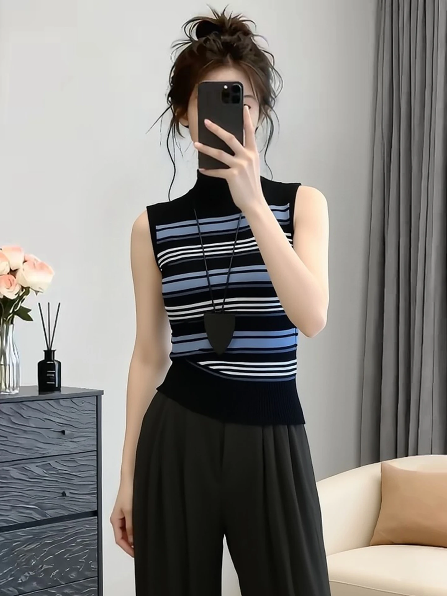 Slimming Striped Commute Knitted Vest Casual Style Skin-friendly Inner Wear Tank Top Spring 2026 Women's Fashion Vest
Slimming Striped Commute Knitted Vest Casual Style Skin-friendly Inner Wear Tank Top Spring 2026 Women's Fashion Vest
