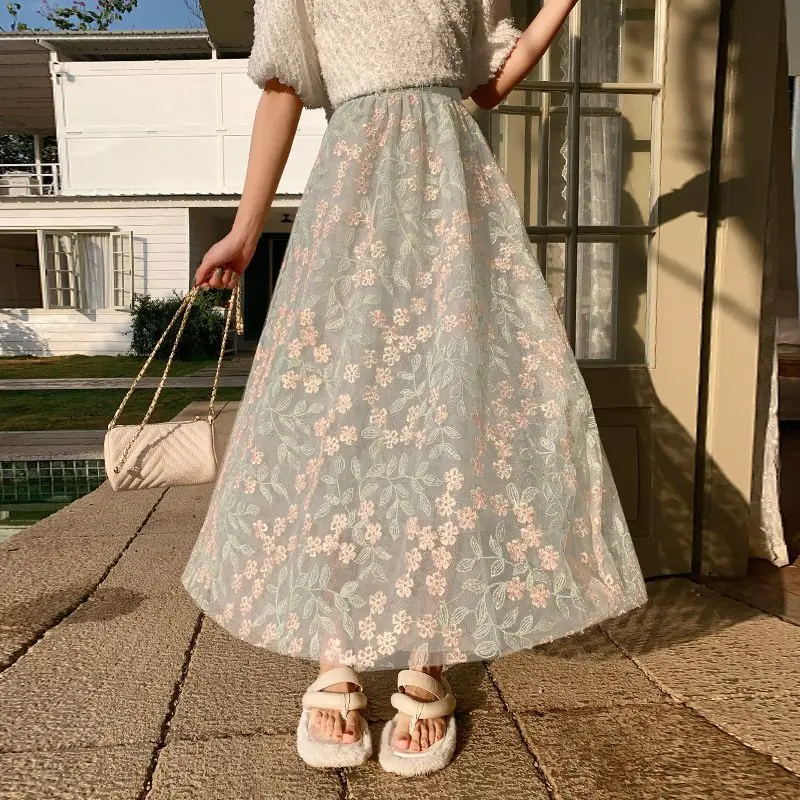 Wedbleser 2025 Spring Summer New Design French Mesh Embroidered High Waist Slimming Mid Length Large Swing Half Length Skirt
Wedbleser 2025 Spring Summer New Design French Mesh Embroidered High Waist Slimming Mid Length Large Swing Half Length Skirt