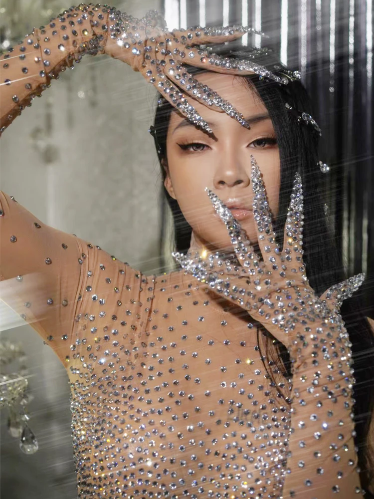Sparkly Rhinestones Transparent Mesh Bodysuit Long Sleeve Nightclub Prom Party Outfit Performance Dance Costume Stage Wear
Sparkly Rhinestones Transparent Mesh Bodysuit Long Sleeve Nightclub Prom Party Outfit Performance Dance Costume Stage Wear