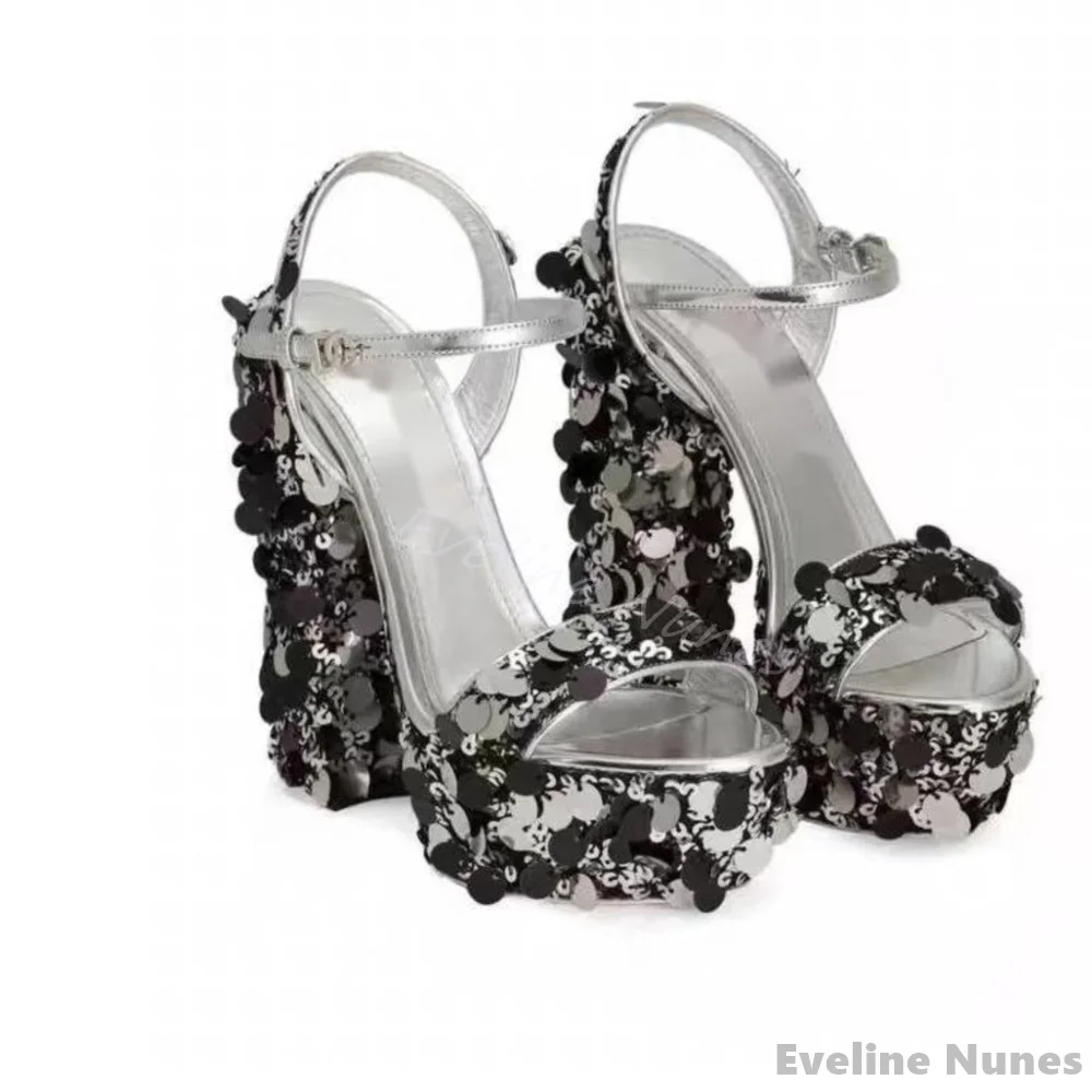 Fashion Shiny Sequined Catwalk Sandals Women Round Toe Platform Chunky Heel Ankle Strap One Word Belt Sandals New Party Sandals
Fashion Shiny Sequined Catwalk Sandals Women Round Toe Platform Chunky Heel Ankle Strap One Word Belt Sandals New Party Sandals