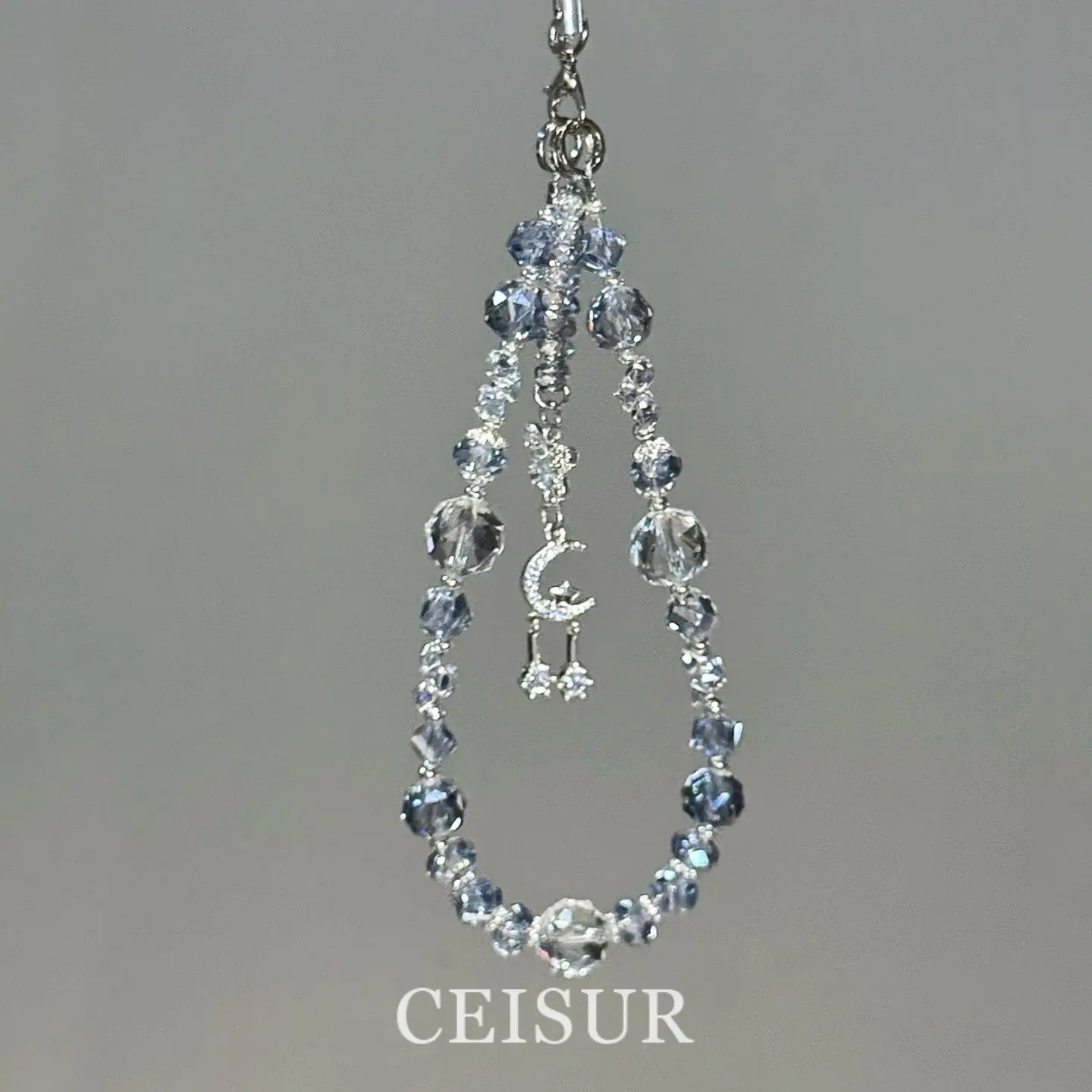 【 Sea Blue Glacier 】 New Summer Style Sugar Bead Phone Chain Exquisite and Dazzling Popular Phone Chain
【 Sea Blue Glacier 】 New Summer Style Sugar Bead Phone Chain Exquisite and Dazzling Popular Phone Chain