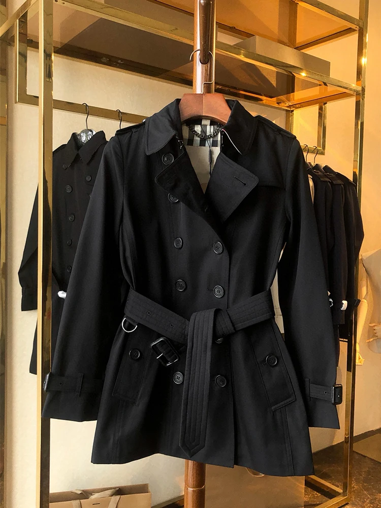 Autumn 2025 Women's Casual Short Coat Double-Breasted Belted Waistcoat Sandringham Style British Style Commute Cotton Coat
Autumn 2025 Women's Casual Short Coat Double-Breasted Belted Waistcoat Sandringham Style British Style Commute Cotton Coat