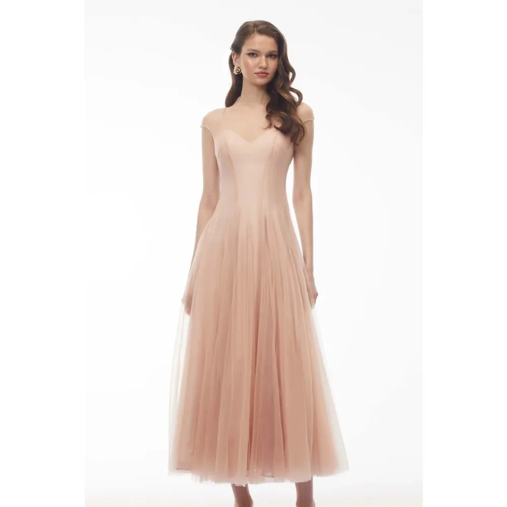 Customized Elegant Evening Dresses Pink Tulle Luxury Party Dress Draped A Line Maxi Long Prom Gowns for Women 2026 Bespoke
Customized Elegant Evening Dresses Pink Tulle Luxury Party Dress Draped A Line Maxi Long Prom Gowns for Women 2026 Bespoke