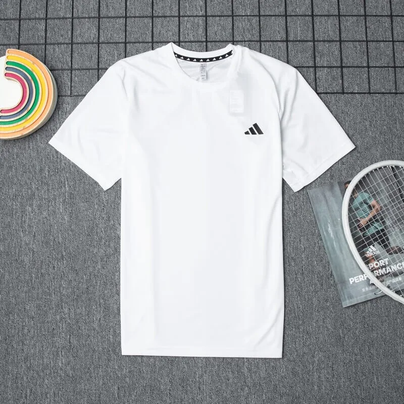 Adidas White Simple Sports — рубашка. С классическим логотипом бренда и дышащей тканью, идеальный выбор для спортивных энтузиастов.
Adidas White Simple Sports — рубашка. С классическим логотипом бренда и дышащей тканью, идеальный выбор для спортивных энтузиастов.