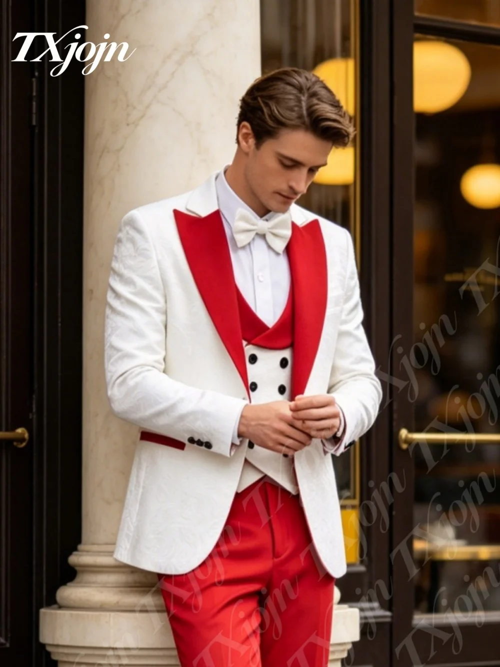 Premium White Jacquard 3PCS Formal Tuxedo Suit With Red Lapel Slim Fit Jacket Vest And Pants For Mens Wedding Prom Party Wear
Premium White Jacquard 3PCS Formal Tuxedo Suit With Red Lapel Slim Fit Jacket Vest And Pants For Mens Wedding Prom Party Wear