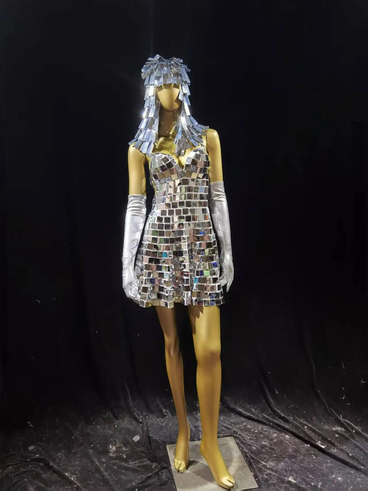 Silver Mirror Nightclub Dress Women Evening Birthday Outfit Sleeveless Shiny Laser PU Bar Dj Gogo Dancer Singer Stage Costumes
Silver Mirror Nightclub Dress Women Evening Birthday Outfit Sleeveless Shiny Laser PU Bar Dj Gogo Dancer Singer Stage Costumes