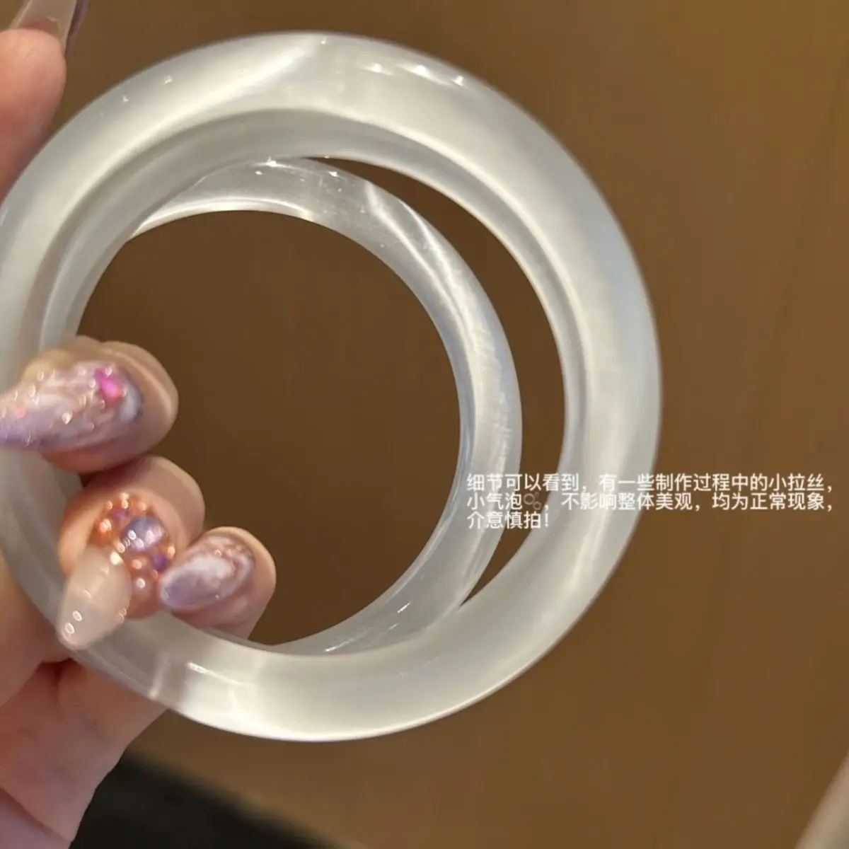 Popular white opal cat's eye white moonlight niche high-end white bracelet fashion jewelry
Popular white opal cat's eye white moonlight niche high-end white bracelet fashion jewelry