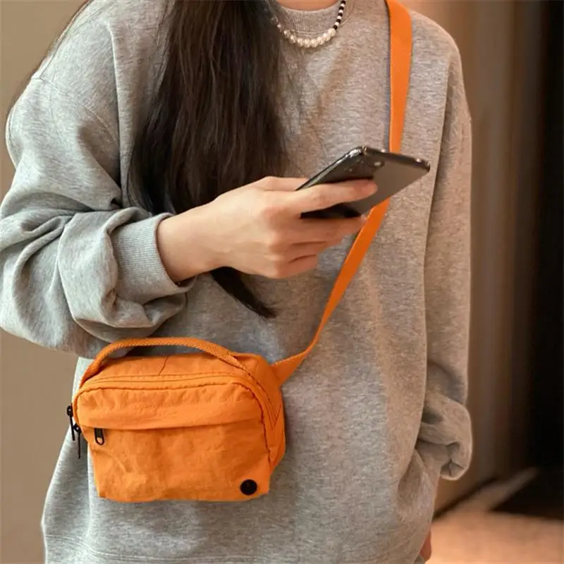 Macaron Color Nylon Canvas Small Square Bag Waterproof Lightweight Casual Single Shoulder Crossbody Bag for Mobile Phone
Macaron Color Nylon Canvas Small Square Bag Waterproof Lightweight Casual Single Shoulder Crossbody Bag for Mobile Phone