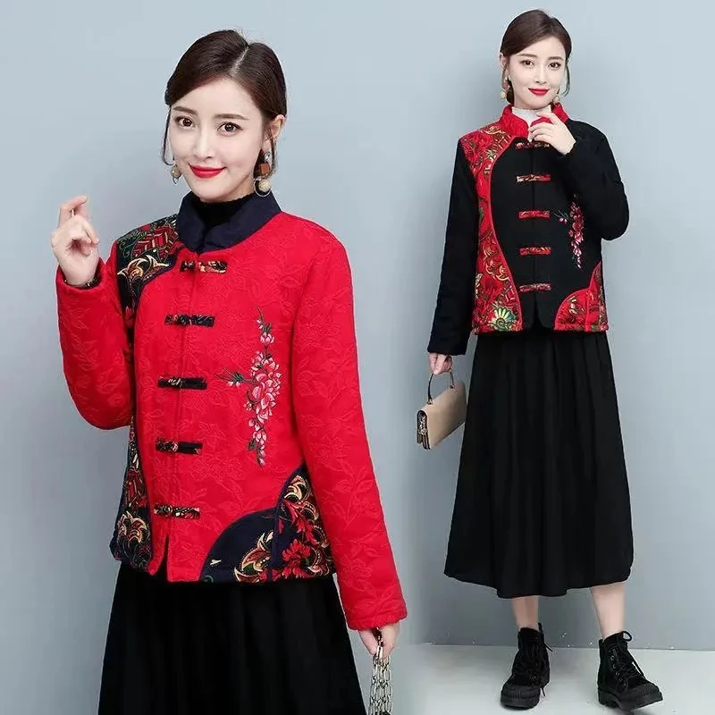 Women's Ethnic Floral Print Short Winter Jacket Lightweight Cotton Tang Suit Quilted Coat Ladies Vintage Chic Outerwear 2025 New
Women's Ethnic Floral Print Short Winter Jacket Lightweight Cotton Tang Suit Quilted Coat Ladies Vintage Chic Outerwear 2025 New