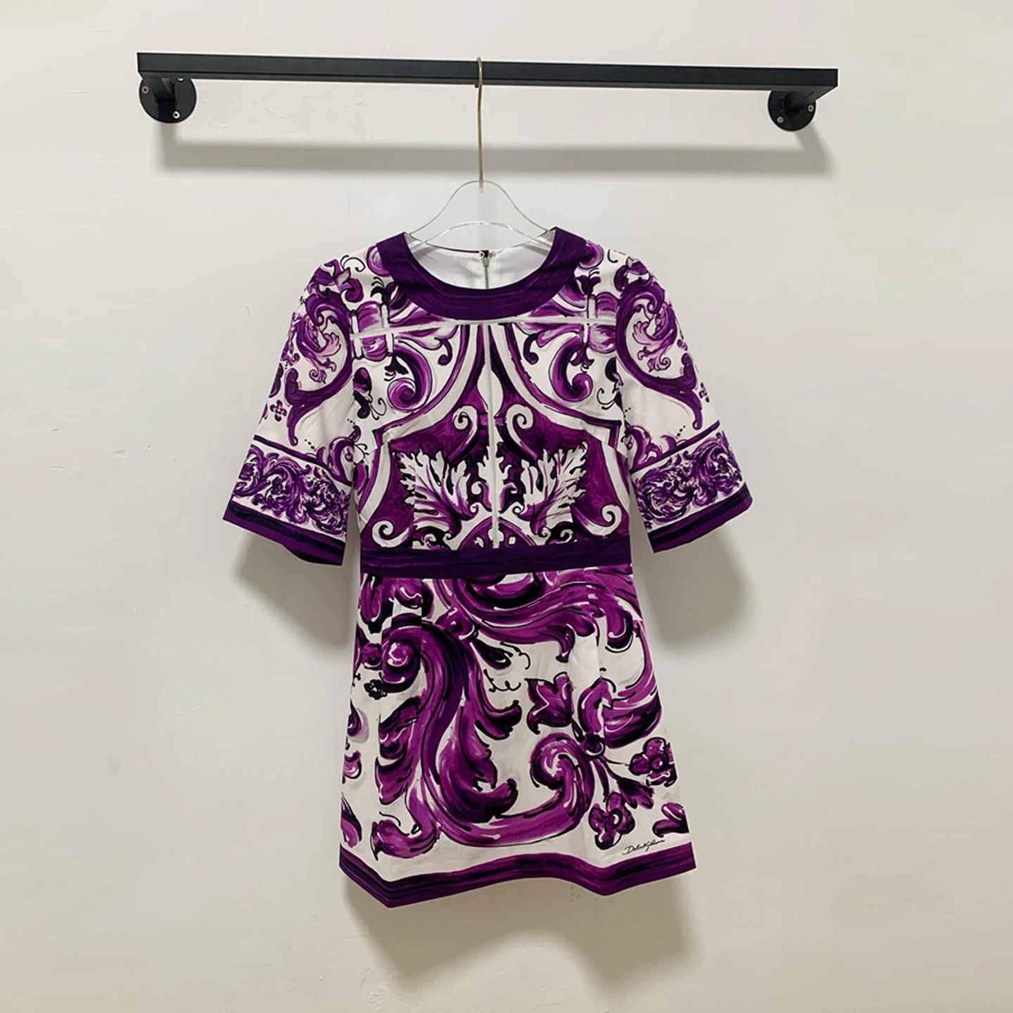 Faionable ort Sve Waist-Cinching Dr Blue And White Porcelain Print Holiday Sle Women's Dr U-Ne Zipper
Faionable ort Sve Waist-Cinching Dr Blue And White Porcelain Print Holiday Sle Women's Dr U-Ne Zipper