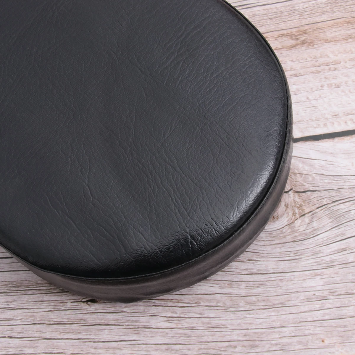 1Pcs Bicycle Rear Seat Cushion Heavy Duty Leatherette Cover Soft Sponge Core Comfortable Rear Rack Mat for Bike Passengers
1Pcs Bicycle Rear Seat Cushion Heavy Duty Leatherette Cover Soft Sponge Core Comfortable Rear Rack Mat for Bike Passengers