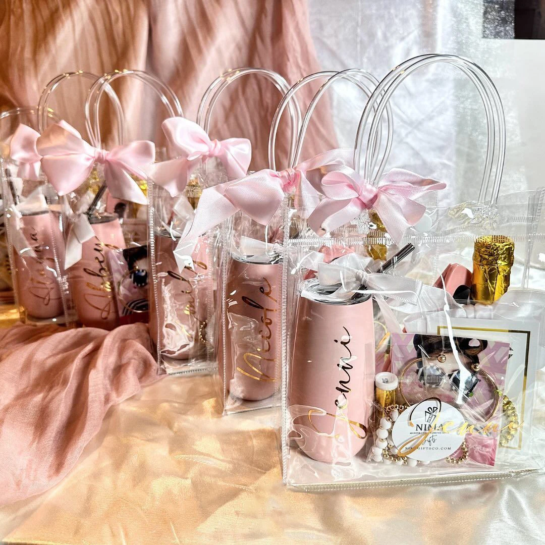 10pcs With Handle Transparent Plastic Soft PVE Gift Handbag Reusable Wedding Birthday Party Gift Flower Portable Storage Bag
10pcs With Handle Transparent Plastic Soft PVE Gift Handbag Reusable Wedding Birthday Party Gift Flower Portable Storage Bag