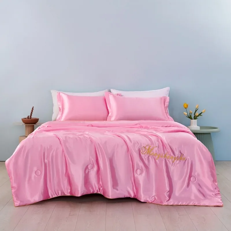 Summer solid color air conditioner quilt four-piece set machine-washable silk summer quilt four-piece set
Summer solid color air conditioner quilt four-piece set machine-washable silk summer quilt four-piece set