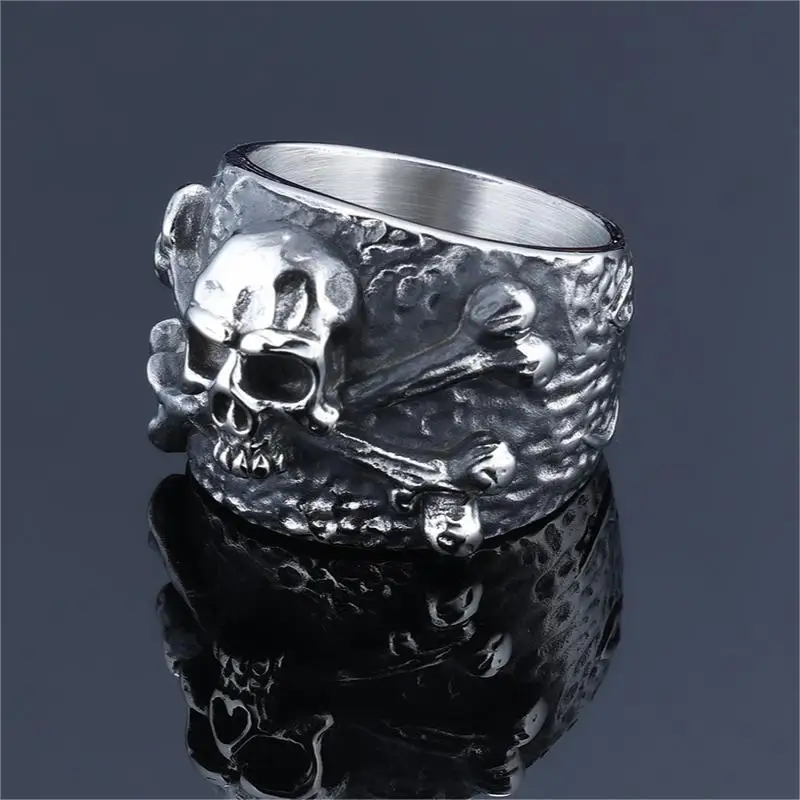 Bestselling Stainless Steel Skull Rings For Men, Featuring A Unique Retro Punk Style Stainless Steel Jewelry Decoration.
Bestselling Stainless Steel Skull Rings For Men, Featuring A Unique Retro Punk Style Stainless Steel Jewelry Decoration.
