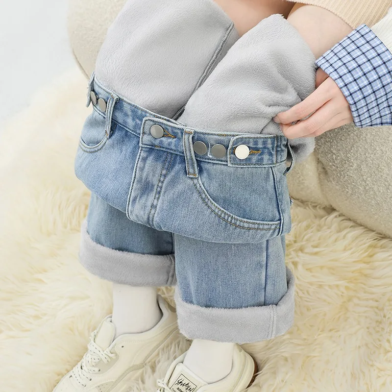 Высокая талия на флисовой подкладке, прямые брюки, широкие, широкие, корейская версия, женские джинсы, зимние свободные, с несколькими пуговицами, с регулируемой талией, облегающие
Высокая талия на флисовой подкладке, прямые брюки, широкие, широкие, корейская версия, женские джинсы, зимние свободные, с несколькими пуговицами, с регулируемой талией, облегающие