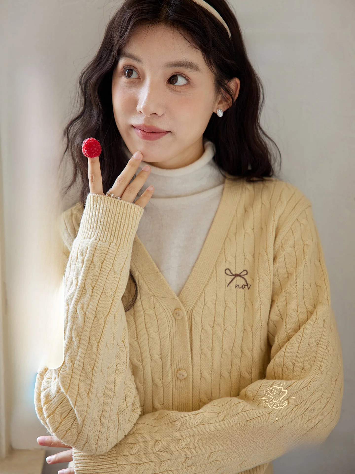 Вязаный свитер в стиле ретро с v-образным вырезом и вышивкой, женский утягивающий свитер, осень-зима, новинка Sle Nov Et, длинный топ из смеси шерсти
Вязаный свитер в стиле ретро с v-образным вырезом и вышивкой, женский утягивающий свитер, осень-зима, новинка Sle Nov Et, длинный топ из смеси шерсти