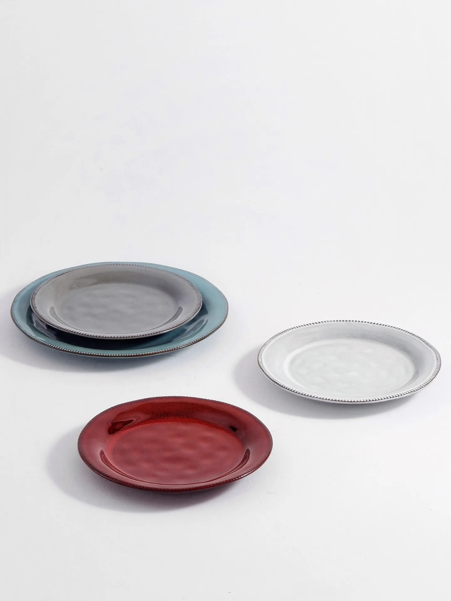 Underglaze Red Plate Household Western Dish Plate Restaurant Steak Plate Pasta Plate Ceramic Dinner Plate High-End Feeling
Underglaze Red Plate Household Western Dish Plate Restaurant Steak Plate Pasta Plate Ceramic Dinner Plate High-End Feeling