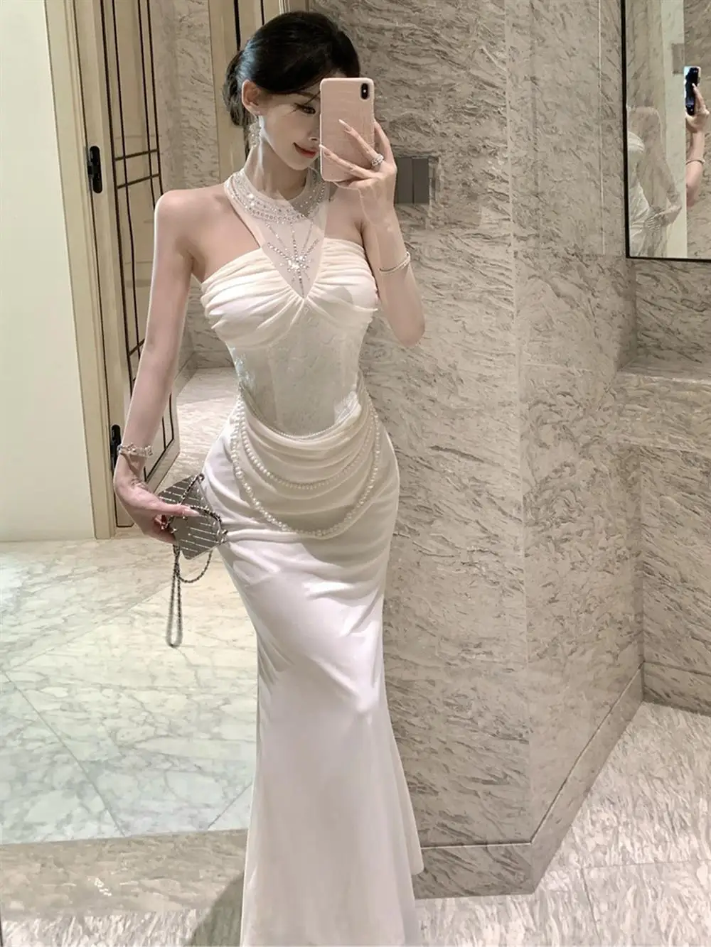 Elegant Unique Shoulder-baring Neckline Evening Dress Beautiful Waist-cinching Ball Gown for Women High-end Fashionable
Elegant Unique Shoulder-baring Neckline Evening Dress Beautiful Waist-cinching Ball Gown for Women High-end Fashionable