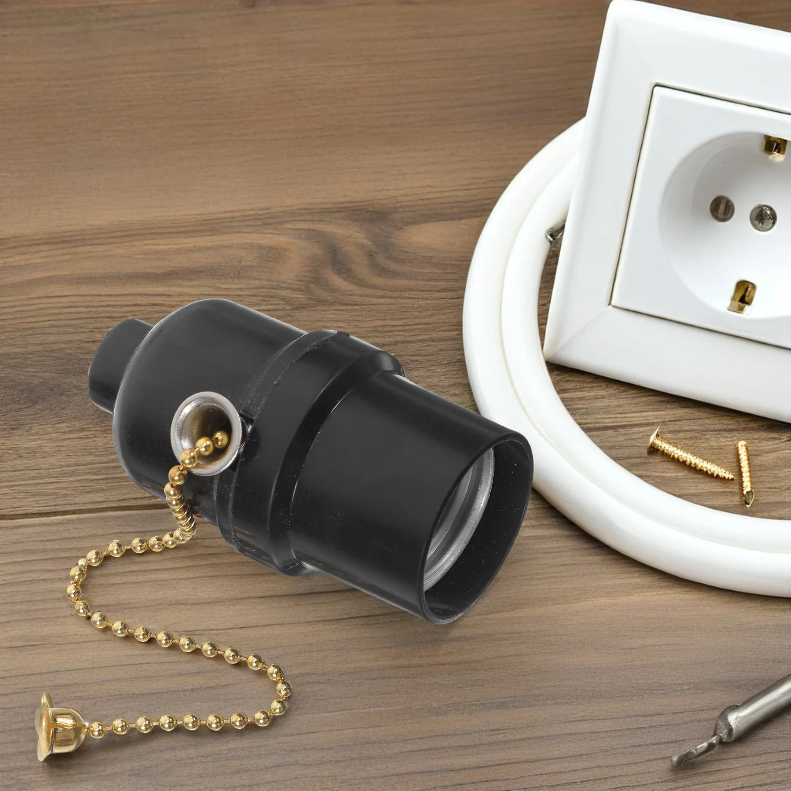 Патрон E26 черный с цепочкой, винтажный, для настольных и напольных ламп, светильников для ванной, потолочных вентиляторов, компоненты осветительных приборов
Патрон E26 черный с цепочкой, винтажный, для настольных и напольных ламп, светильников для ванной, потолочных вентиляторов, компоненты осветительных приборов