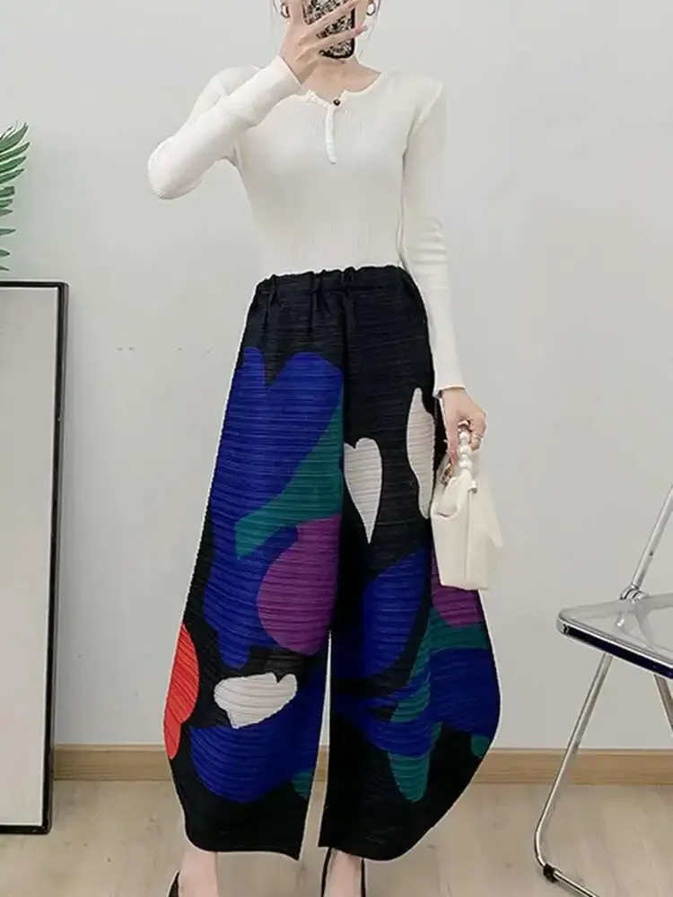 ALSEY 2025 Summer Retro Style Women's Casual Fashion Pants Miyake Pleated Harem Pants Women's Elastic Waist Loose Versatile New
ALSEY 2025 Summer Retro Style Women's Casual Fashion Pants Miyake Pleated Harem Pants Women's Elastic Waist Loose Versatile New