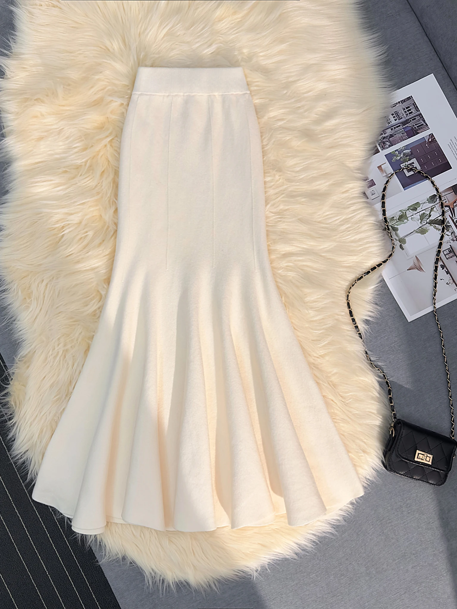 Light Knitted Woolen Skirt Women's High Waist A-Line Bodycon Long Fi Tail Velvet Autumn Winter Faion Commute Sle
Light Knitted Woolen Skirt Women's High Waist A-Line Bodycon Long Fi Tail Velvet Autumn Winter Faion Commute Sle