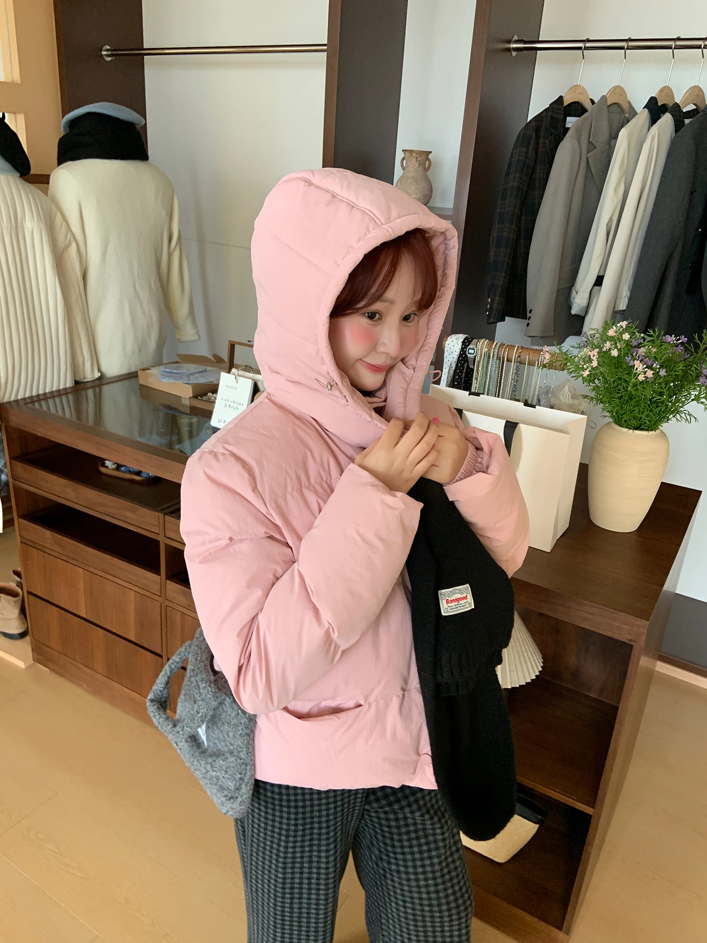 Korean Sle Sweet Pink Cotton Jaet Women's Autumn Winter plus Size Hooded Coat Fce Lined Zipper Closure Regular Fit Coat
Korean Sle Sweet Pink Cotton Jaet Women's Autumn Winter plus Size Hooded Coat Fce Lined Zipper Closure Regular Fit Coat