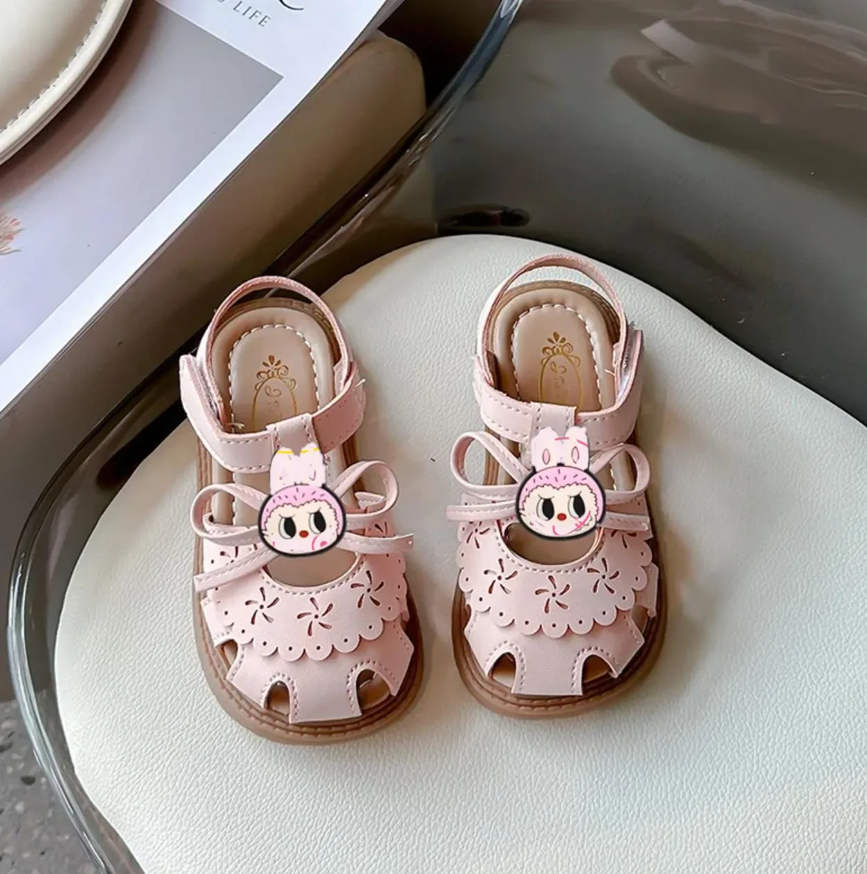 Children Girls Baby Toddler Shoes Princess Soft-soled Sandals miniso New cartoon Slippers for 12labu Summer Beach shoes
Children Girls Baby Toddler Shoes Princess Soft-soled Sandals miniso New cartoon Slippers for 12labu Summer Beach shoes