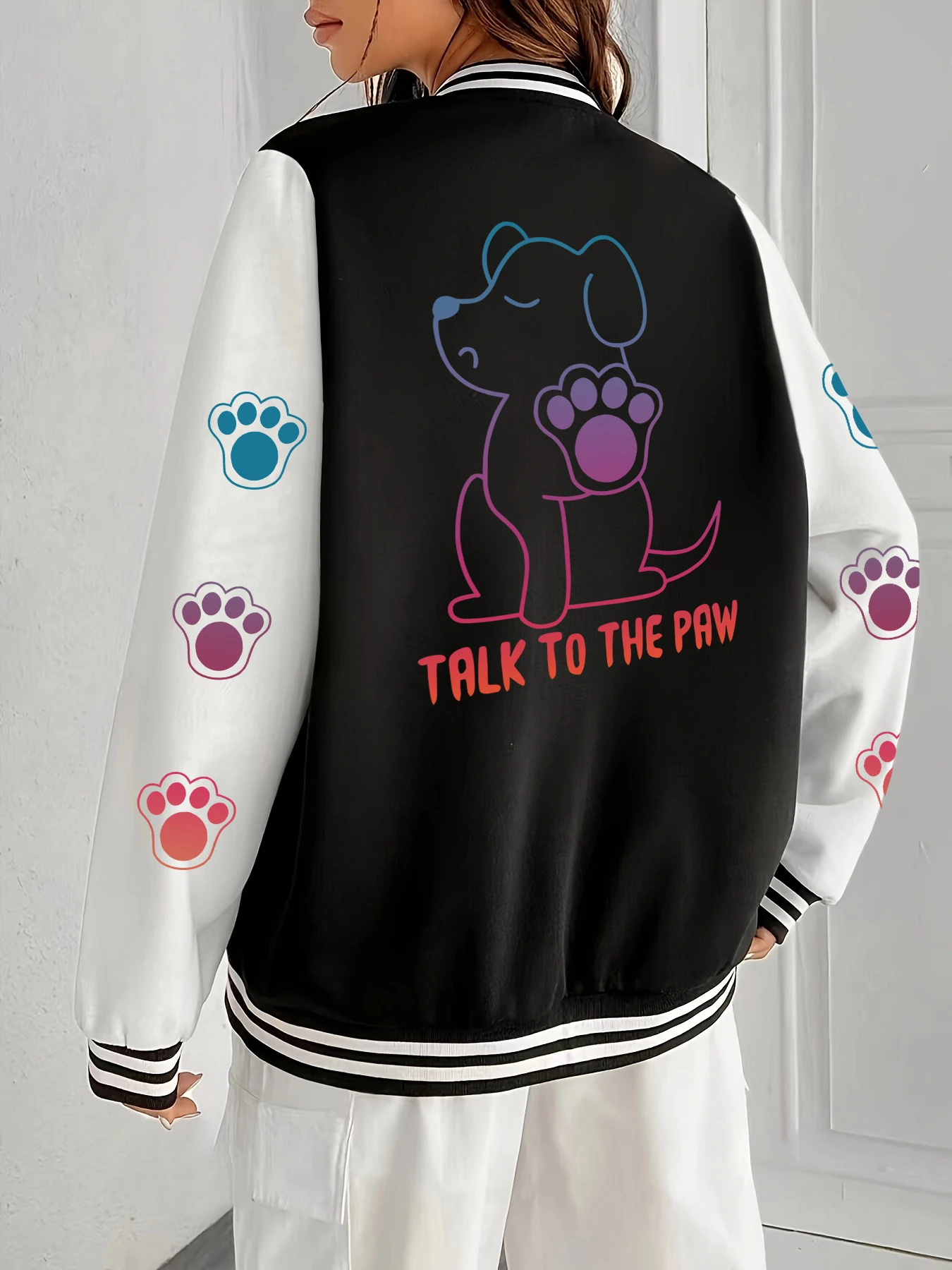 Talks To The Paw Забавные принты собаки Veste Женские спортивные теплые куртки Свободная куртка в стиле хип-хоп с круглым вырезом Американская бейсбольная форма
Talks To The Paw Забавные принты собаки Veste Женские спортивные теплые куртки Свободная куртка в стиле хип-хоп с круглым вырезом Американская бейсбольная форма