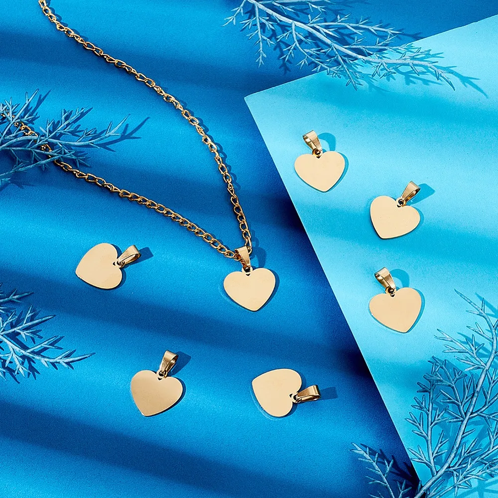 304 Stainless Steel Pendants Stamping Blank Tag Laser Cut Heart Golden 16x17x1.2mm Hole: 5x3mm 16pcs/box
304 Stainless Steel Pendants Stamping Blank Tag Laser Cut Heart Golden 16x17x1.2mm Hole: 5x3mm 16pcs/box