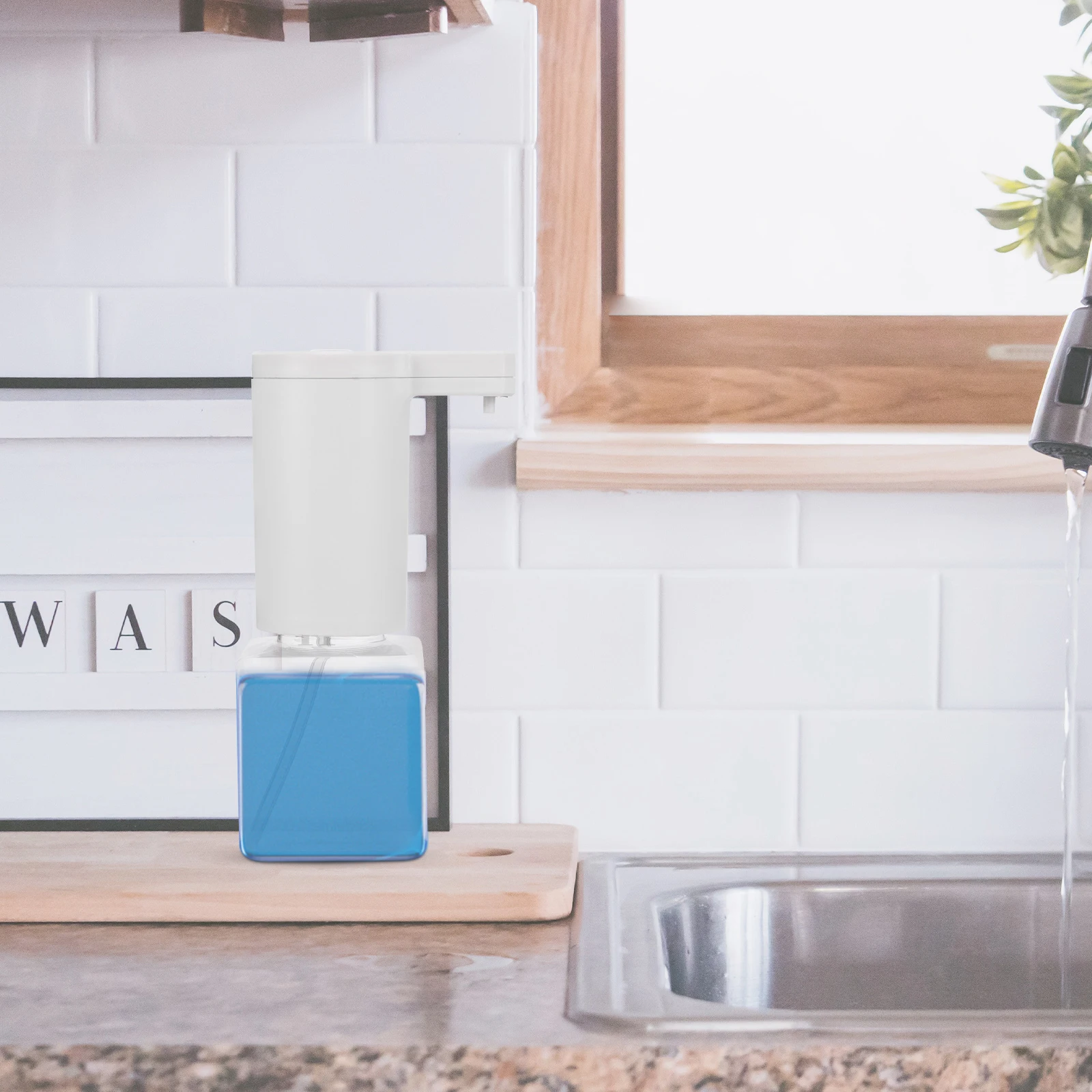 260 Ml Touchless Electric Soap Automatic Dispenser Dispenser Kitchen Bathroom Foam H Refillable Portable
260 Ml Touchless Electric Soap Automatic Dispenser Dispenser Kitchen Bathroom Foam H Refillable Portable