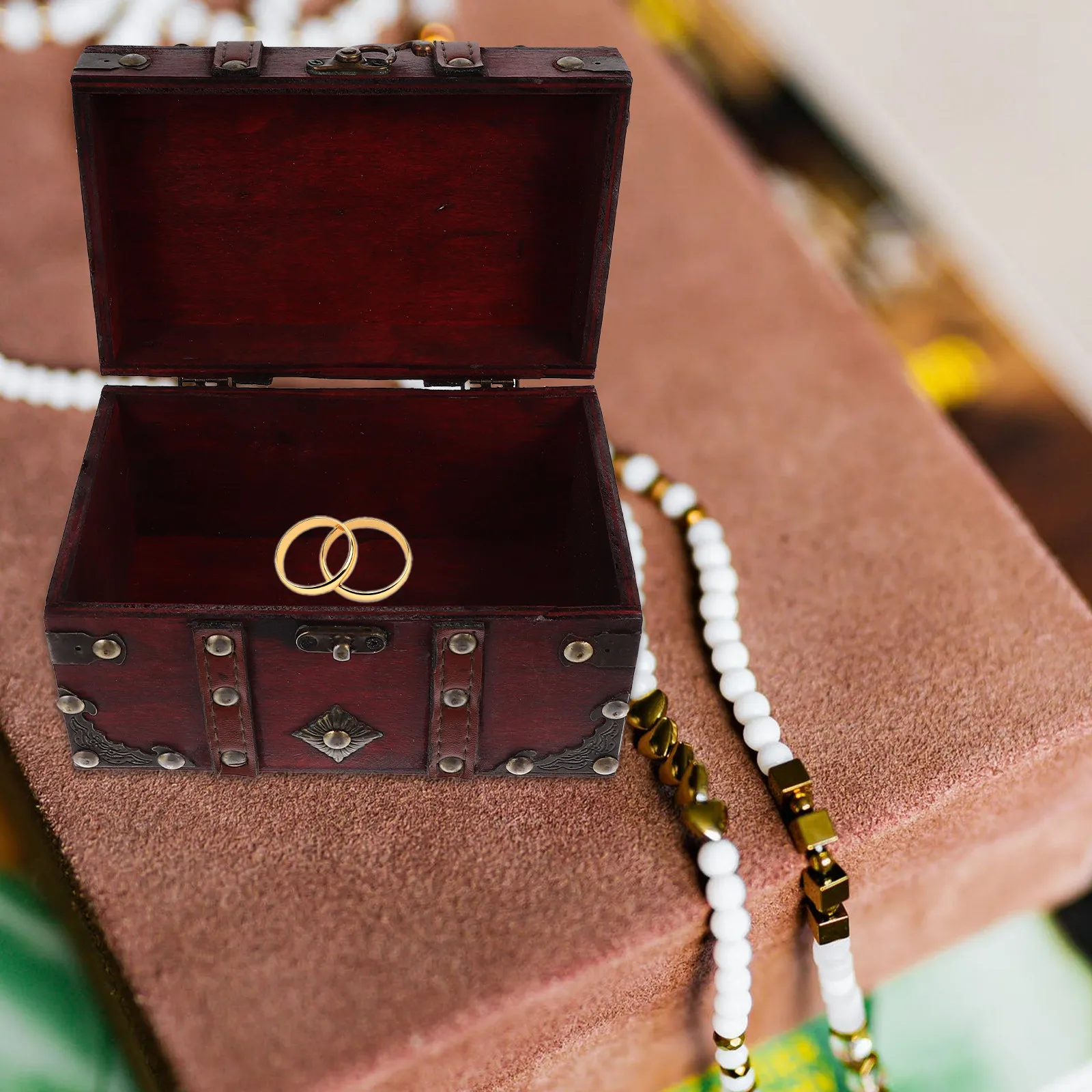 Wooden Jewelry Storage Box Vintage Style Buckle Latch Jewelry Organizer Retro Trinket Case Trinket Box Bracelets Storage Boxes
Wooden Jewelry Storage Box Vintage Style Buckle Latch Jewelry Organizer Retro Trinket Case Trinket Box Bracelets Storage Boxes