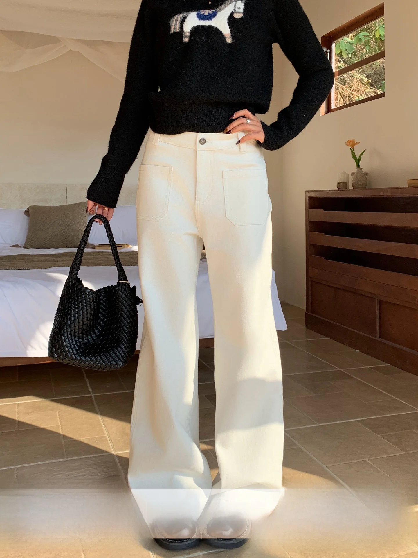 White Slim Straight Jeans Women's Casual Winter Design Sensation Meat Covering Loose Long Pants Ladies Stand Fit Jeans
White Slim Straight Jeans Women's Casual Winter Design Sensation Meat Covering Loose Long Pants Ladies Stand Fit Jeans