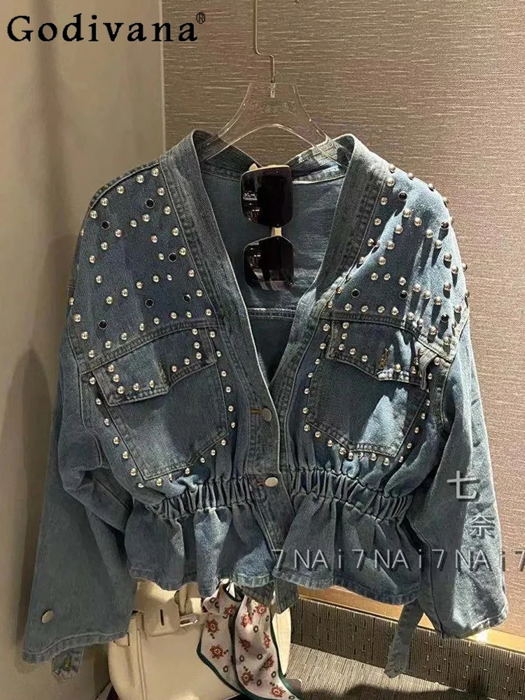 2025 New Heavy Industry Diamond Beaded Fashion Trend Denim Jacket Women's Loose Short Ruffle Hem Long Sleeve Top
2025 New Heavy Industry Diamond Beaded Fashion Trend Denim Jacket Women's Loose Short Ruffle Hem Long Sleeve Top