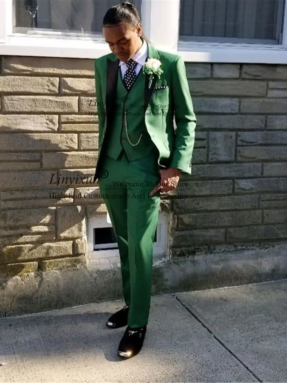 Formal Men Suits For Wedding Peaked Lapel Groom Tuxedo Slim Fashion Business Male Blazer 3 Pieces Sets Groomsmen Costume Homme
Formal Men Suits For Wedding Peaked Lapel Groom Tuxedo Slim Fashion Business Male Blazer 3 Pieces Sets Groomsmen Costume Homme