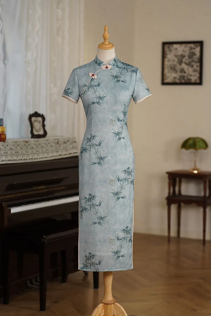 Элегантное платье с воротником-стойкой и коротким рукавом, Cheongsam, женское сексуальное шелковистое атласное платье в китайском традиционном стиле Qipao
Элегантное платье с воротником-стойкой и коротким рукавом, Cheongsam, женское сексуальное шелковистое атласное платье в китайском традиционном стиле Qipao