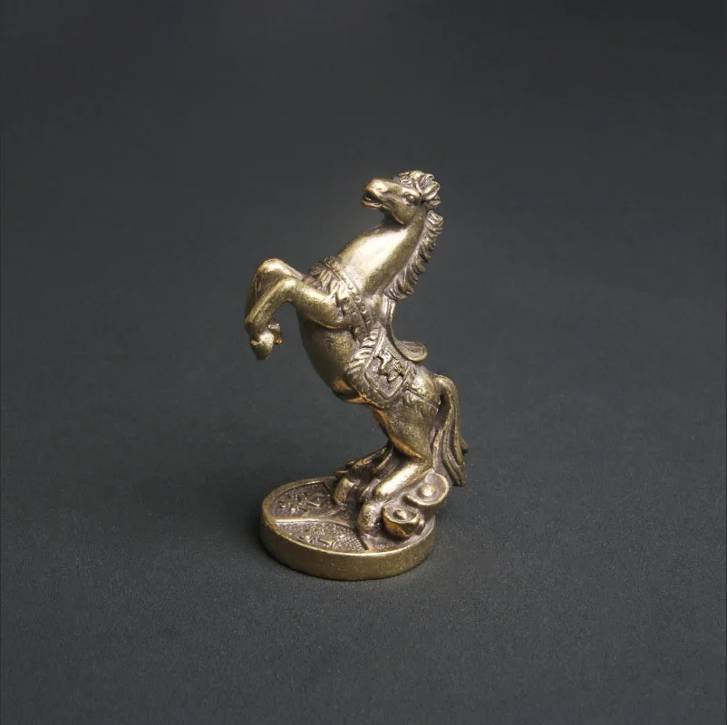 Antique Brass Horse Stepping on Yuanbao Creative Desktop Ornament Immediately Rich Zodiac Horse Crafts
Antique Brass Horse Stepping on Yuanbao Creative Desktop Ornament Immediately Rich Zodiac Horse Crafts
