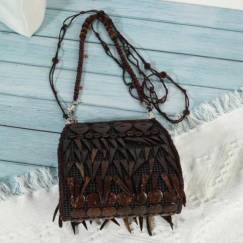 Crossbody Shoulder Women's Bag|Coconut Shell Beaded Decoration|Mobile Phone Coin Purse|Ethnic Style
Crossbody Shoulder Women's Bag|Coconut Shell Beaded Decoration|Mobile Phone Coin Purse|Ethnic Style