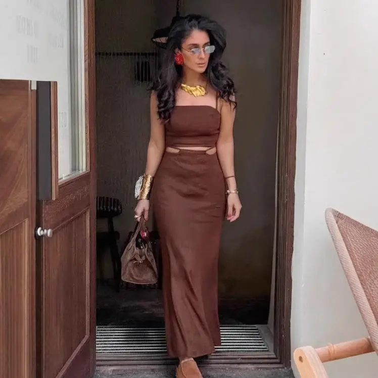 Casual Brown Vest Skirt Set Summer Design Sense Top Half Skirt Two Piece Set across the Border Vacation Fashion Women's Ensemble
Casual Brown Vest Skirt Set Summer Design Sense Top Half Skirt Two Piece Set across the Border Vacation Fashion Women's Ensemble