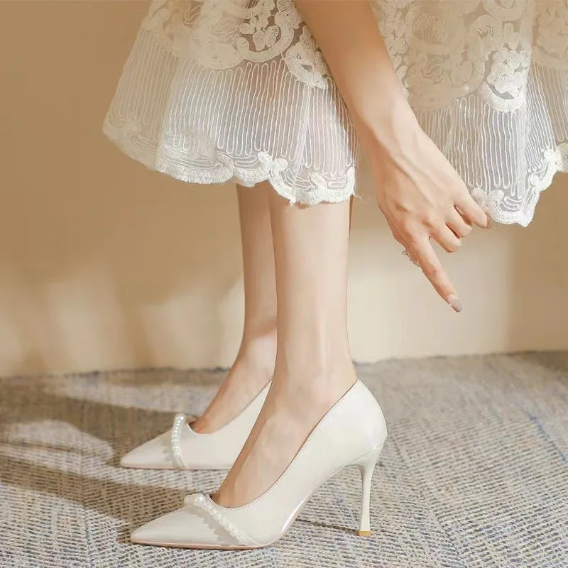 High Heels Women's New Pearl Pointed Toe Single Shoes 8CM Thin Heels Large Size Wedding Dress Banquet Daily Bridal Women Shoes
High Heels Women's New Pearl Pointed Toe Single Shoes 8CM Thin Heels Large Size Wedding Dress Banquet Daily Bridal Women Shoes