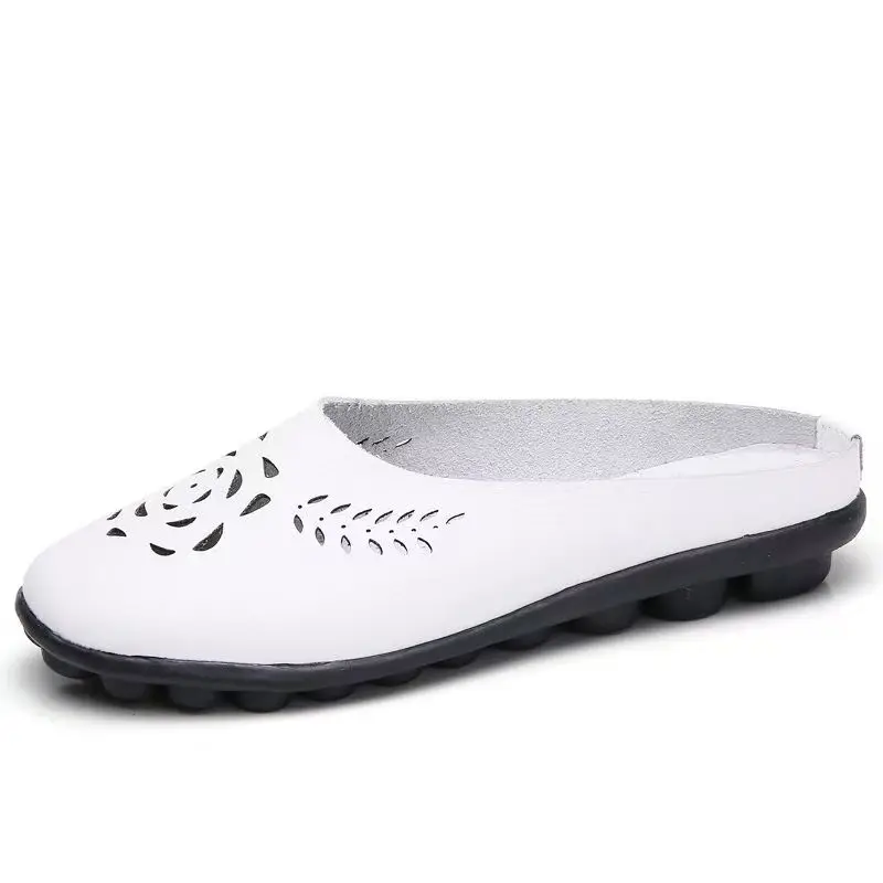 Women's Summer Leather Baotou Hollow Out Flat Sole Slippers Soft Sole Non Slip Breathable Outdoor Slippers Elderly Slippers
Women's Summer Leather Baotou Hollow Out Flat Sole Slippers Soft Sole Non Slip Breathable Outdoor Slippers Elderly Slippers