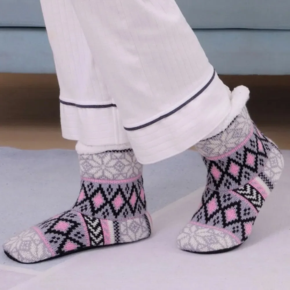 Soft Plush Thick Thermal Socks Stripe Anti Slip Sleeping Slipper Socks Knitted Fluffy Fleece Floor Socks Women
Soft Plush Thick Thermal Socks Stripe Anti Slip Sleeping Slipper Socks Knitted Fluffy Fleece Floor Socks Women