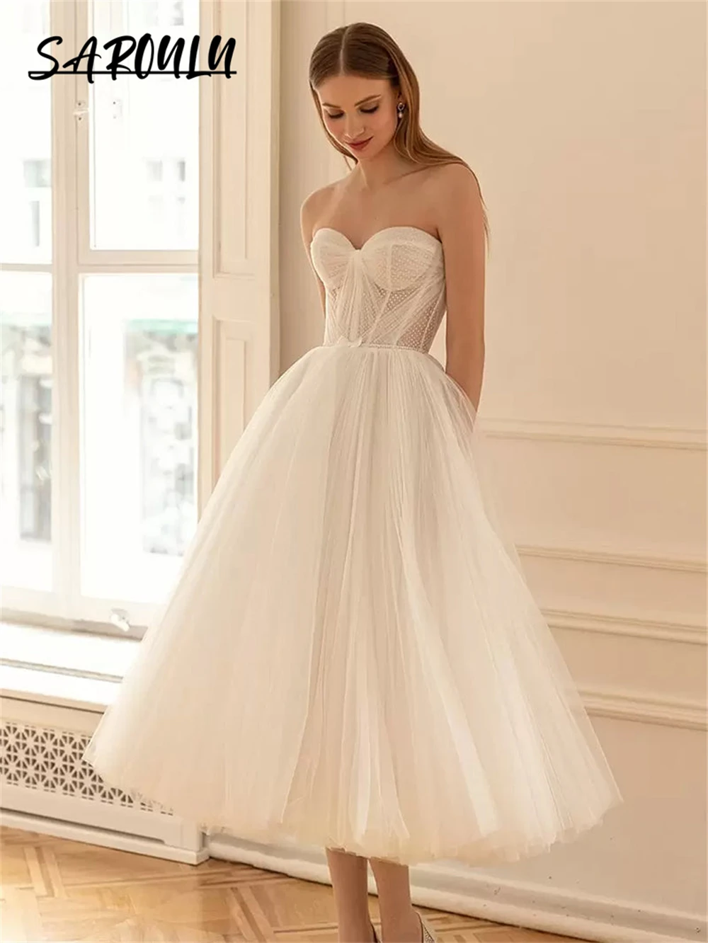 Sweetheart Midi Bride Dress Tulle A Line Wedding Dresses Strapless Modern Bridal Gown Vestidos De Novia Plus Size
Sweetheart Midi Bride Dress Tulle A Line Wedding Dresses Strapless Modern Bridal Gown Vestidos De Novia Plus Size