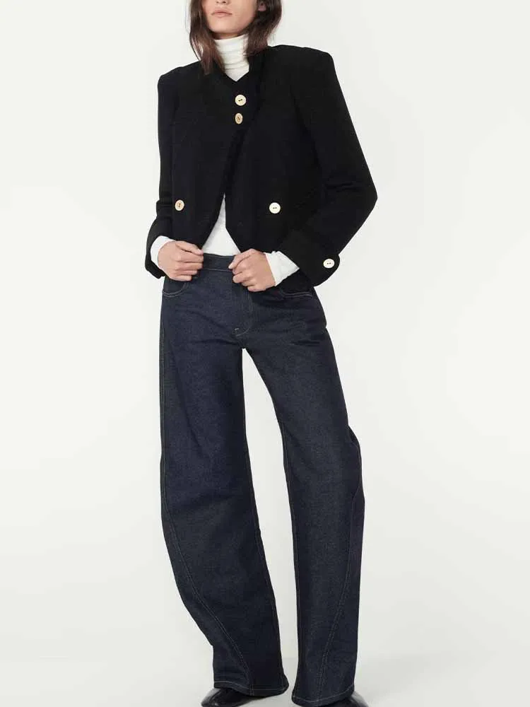 European and American style winter new arrivals fashionable women's long-sleeved high-neck button-embellished short jacket
European and American style winter new arrivals fashionable women's long-sleeved high-neck button-embellished short jacket