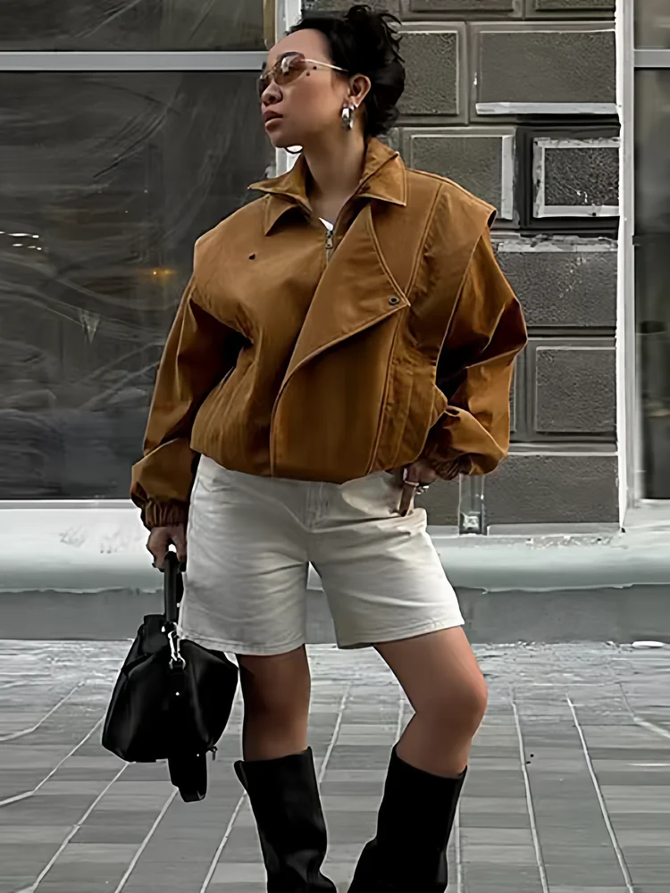 Weekend Paris Retro Style High Quality Cool Suede Leather Jacket Loose Lapel Motorcycle Coat Outerwear Long Sleeve Autumn 2025
Weekend Paris Retro Style High Quality Cool Suede Leather Jacket Loose Lapel Motorcycle Coat Outerwear Long Sleeve Autumn 2025