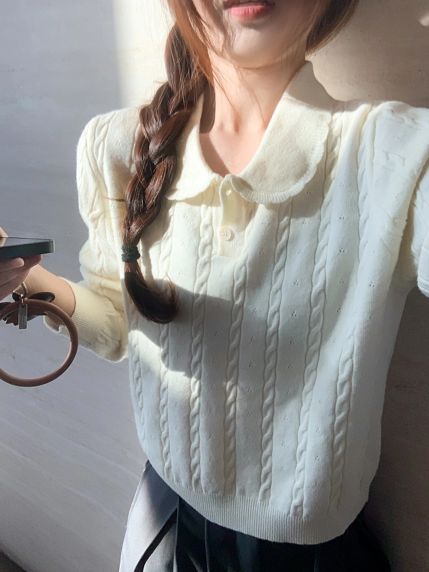 Свободный вязаный свитер женский зимний в корейском стиле с воротником-стойкой, из крученой пряжи, теплый, стандартный крой, с длинными рукавами
Свободный вязаный свитер женский зимний в корейском стиле с воротником-стойкой, из крученой пряжи, теплый, стандартный крой, с длинными рукавами